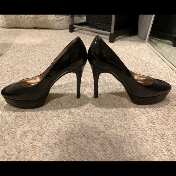 Steve Madden Black Heels - Picture 3 of 3